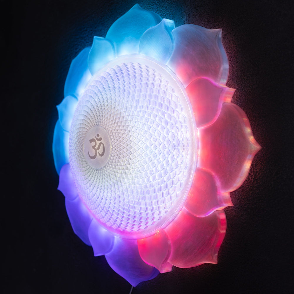1000 Petal Presence Light Sculpture (25 in/65 cm)
