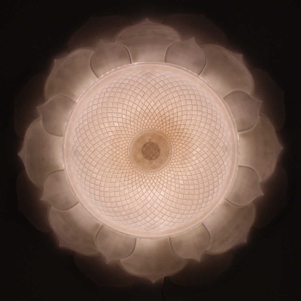 1000 Petal Aura Light Sculpture (34 in/87 cm)