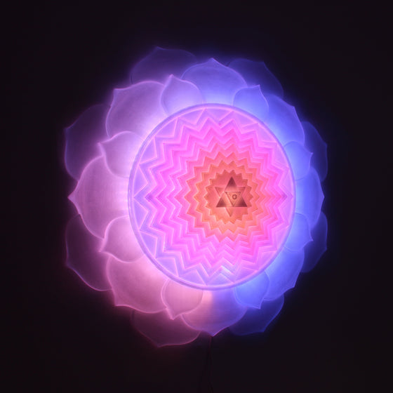 Heart of Shiva Radiant Presence Light Sculpture (28-in/71-cm)